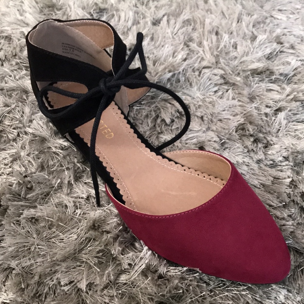 New Restricted suede-feel tie flats